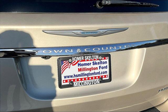 Used 2012 Chrysler Town & Country For Sale in Olive Branch, MS