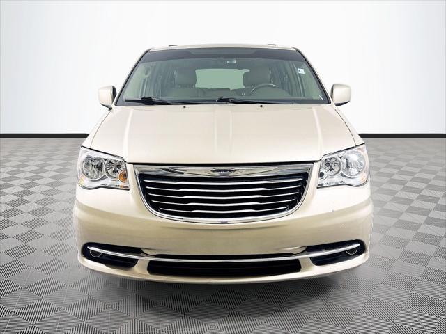 Used 2012 Chrysler Town & Country Touring For Sale in Olive Branch, MS