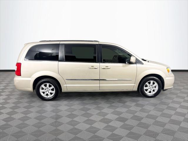 Used 2012 Chrysler Town & Country Touring For Sale in Olive Branch, MS