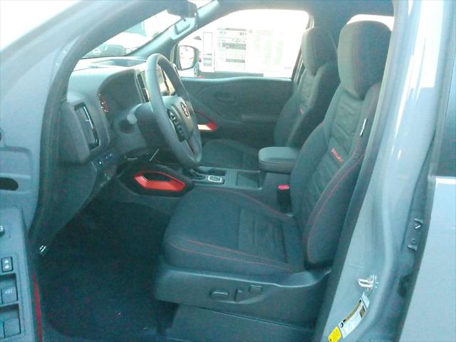 2026 Nissan Frontier Crew Cab Long Bed PRO-4X 4x4