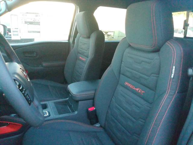 2026 Nissan Frontier Crew Cab Long Bed PRO-4X 4x4