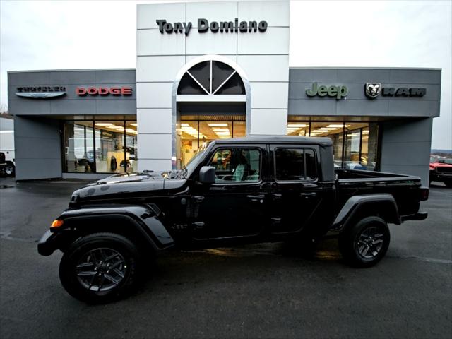 2026 Jeep Gladiator GLADIATOR SPORT S 4X4 2026 Jeep Gladiator GLADIATOR SPORT S 4X4