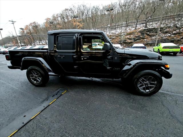 2026 Jeep Gladiator GLADIATOR SPORT S 4X4 2026 Jeep Gladiator GLADIATOR SPORT S 4X4