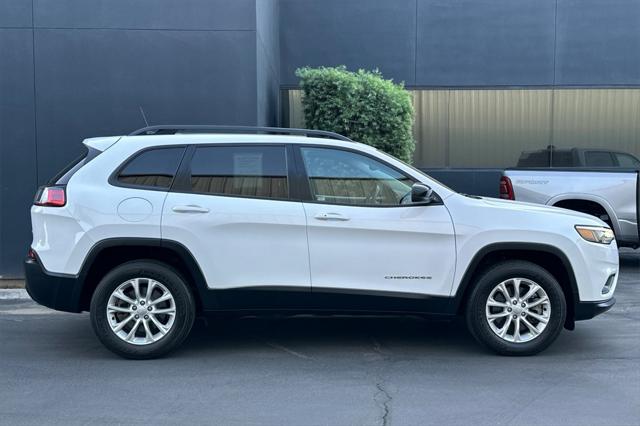 2022 Jeep Cherokee Latitude Lux 4x4 2022 Jeep Cherokee Latitude Lux 4x4