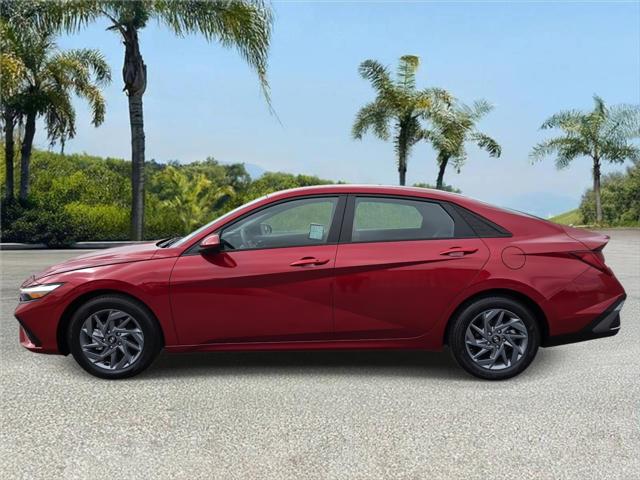 2024 Hyundai Elantra Hybrid Blue 2024 Hyundai Elantra Hybrid Blue