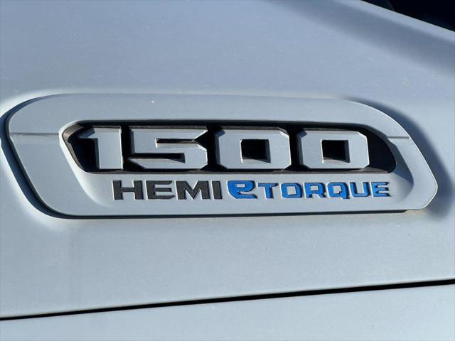 2022 RAM 1500 Big Horn Crew Cab 4x4 57 Box 2022 RAM 1500 Big Horn Crew Cab 4x4 57 Box