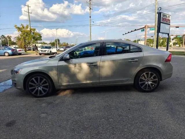2017 Volvo S60 Inscription T5 Platinum