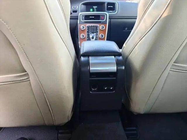 2017 Volvo S60 Inscription T5 Platinum
