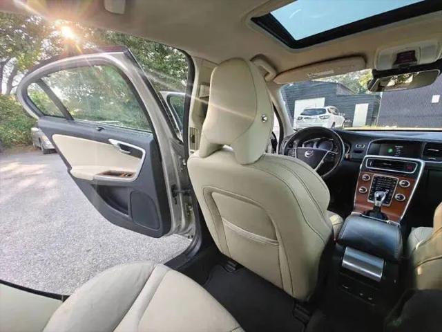 2017 Volvo S60 Inscription T5 Platinum