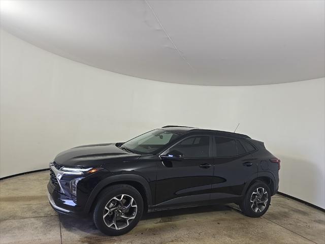 2025 Chevrolet Trax FWD LT