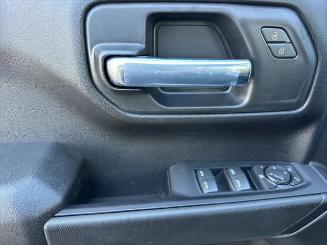 2026 GMC Sierra 1500 Crew Cab, Short Bed, Pro, RWD