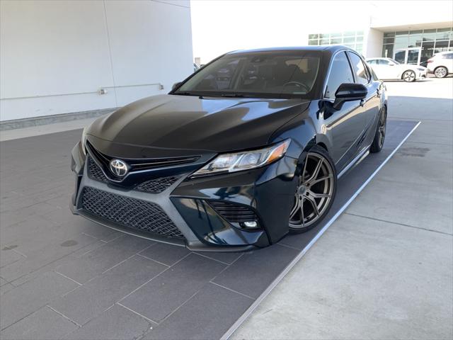 2019 Toyota Camry SE