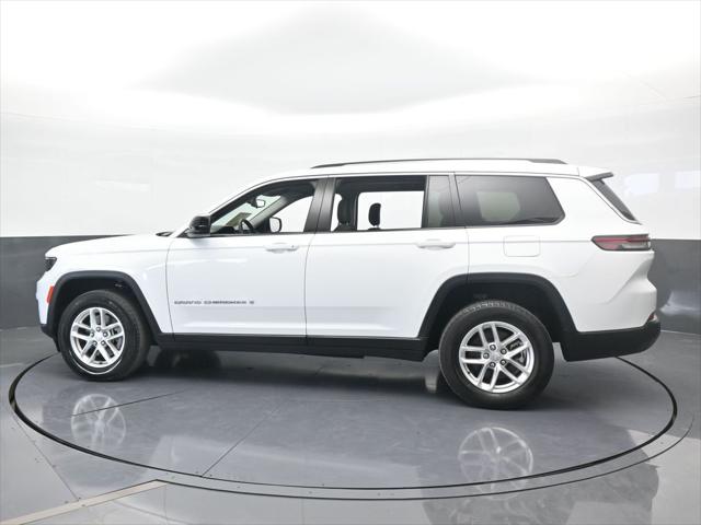 2023 Jeep Grand Cherokee L Laredo 4x2