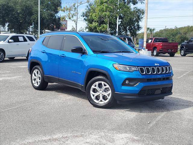 2024 Jeep Compass Latitude 4x4 2024 Jeep Compass Latitude 4x4