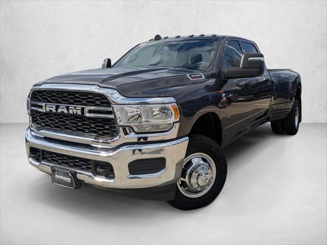 2024 RAM 3500 Tradesman Crew Cab 4x4 8 Box 2024 RAM 3500 Tradesman Crew Cab 4x4 8 Box