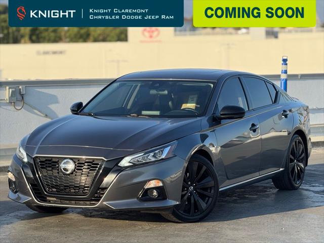 2022 Nissan Altima SR FWD
