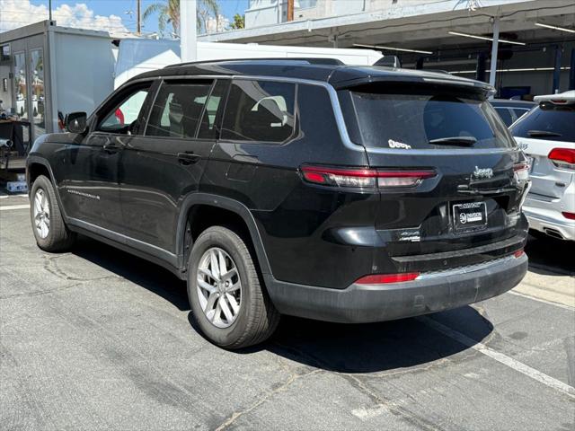 2023 Jeep Grand Cherokee L Laredo 4x4