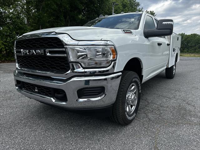 2024 RAM 3500 Tradesman Crew Cab 4x4 8 Box