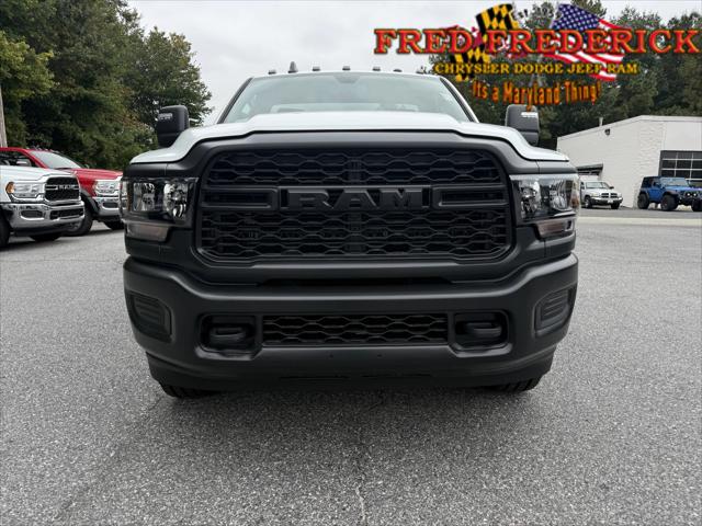 2024 RAM 3500 Tradesman Regular Cab 4x4 8 Box 2024 RAM 3500 Tradesman Regular Cab 4x4 8 Box