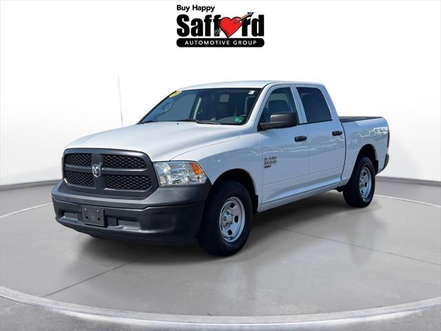 2020 RAM 1500 Classic Tradesman Crew Cab 4x2 57 Box 2020 RAM 1500 Classic Tradesman Crew Cab 4x2 57 Box