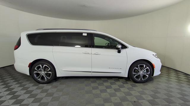 2026 Chrysler Pacifica PACIFICA PINNACLE