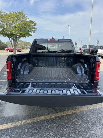 2025 Ram 1500 Lone Star Crew Cab 4x2 5'7" Box