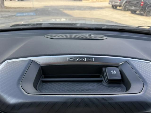 2025 Ram 1500 Lone Star Crew Cab 4x2 5'7" Box