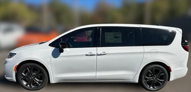 2026 Chrysler Pacifica PACIFICA SELECT 2026 Chrysler Pacifica PACIFICA SELECT