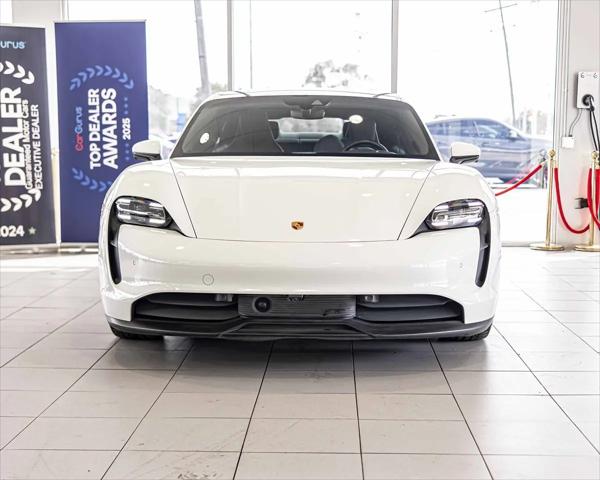 2022 Porsche Taycan Standard