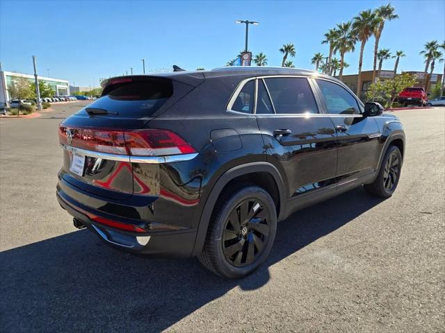 2026 Volkswagen Atlas Cross Sport SE with Technology