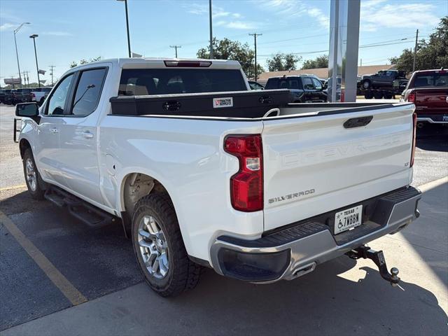 2023 Chevrolet Silverado 1500 4WD Crew Cab Standard Bed LT