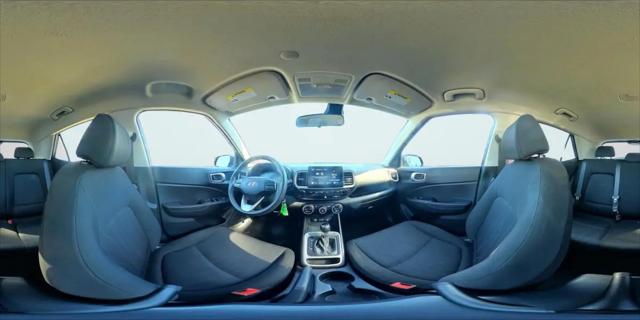 2024 Hyundai Venue SE