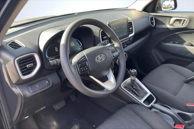 2024 Hyundai Venue SE