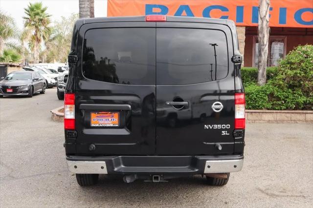 2020 Nissan 3500 SL