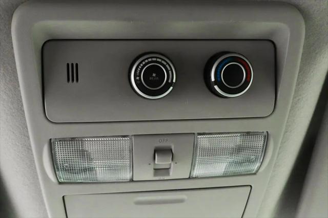 2020 Nissan 3500 SL