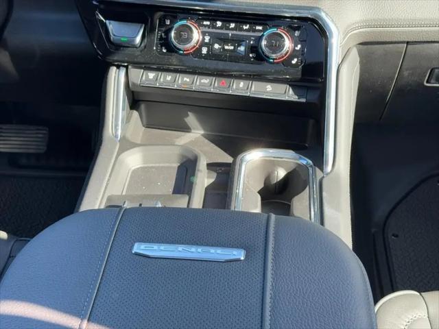 2026 GMC Sierra 2500HD Crew Cab, Standard Bed, Denali, 4WD