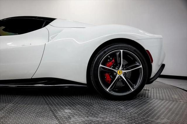 2025 Ferrari 296 GTS GTS