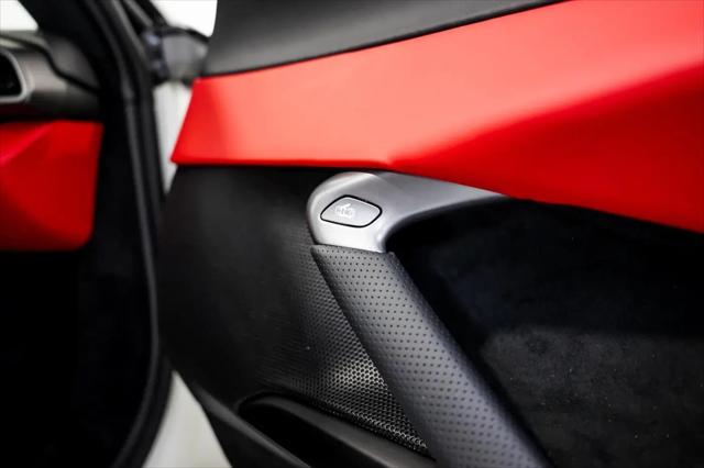 2025 Ferrari 296 GTS GTS