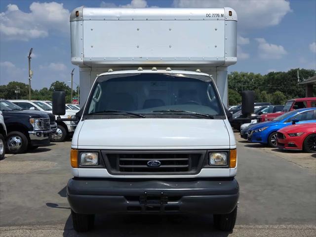 2006 Ford E-450 Cutaway E-450