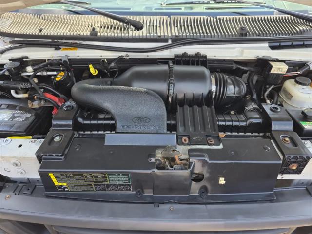 2006 Ford E-450 Cutaway E-450