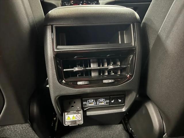2025 Jeep Grand Cherokee Limited 4x2