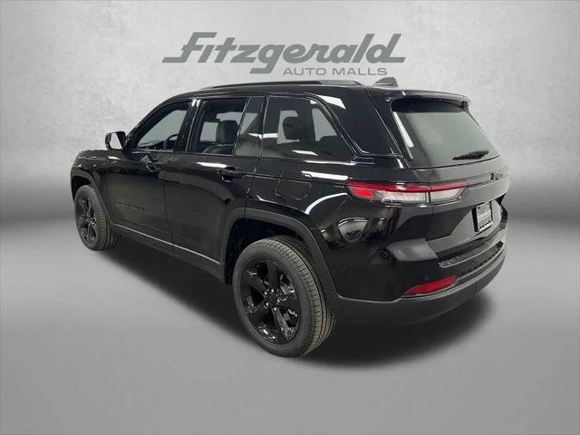 2025 Jeep Grand Cherokee Limited 4x2