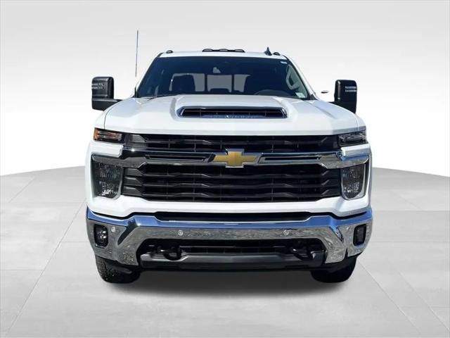 2026 Chevrolet Silverado 2500HD Crew Cab, Standard Bed, LT, 4WD