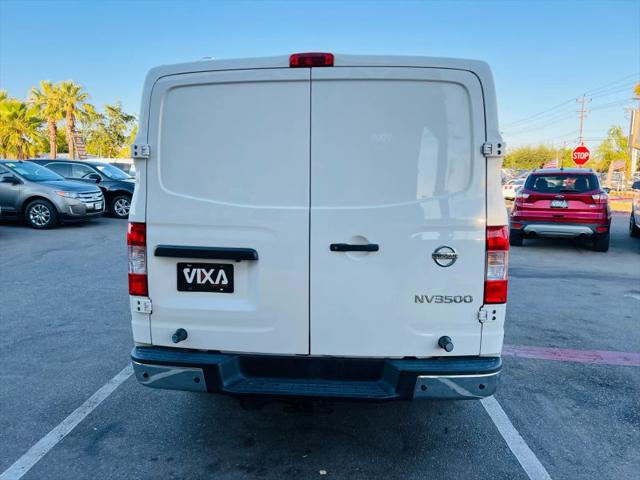 2019 Nissan 3500 SL V8