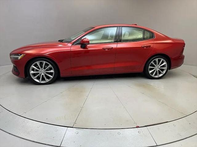 2020 Volvo S60 T5 Momentum