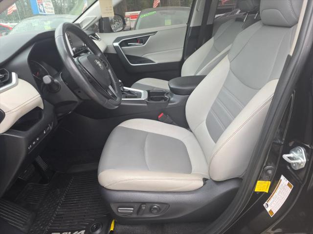 2021 Toyota RAV4 XLE Premium