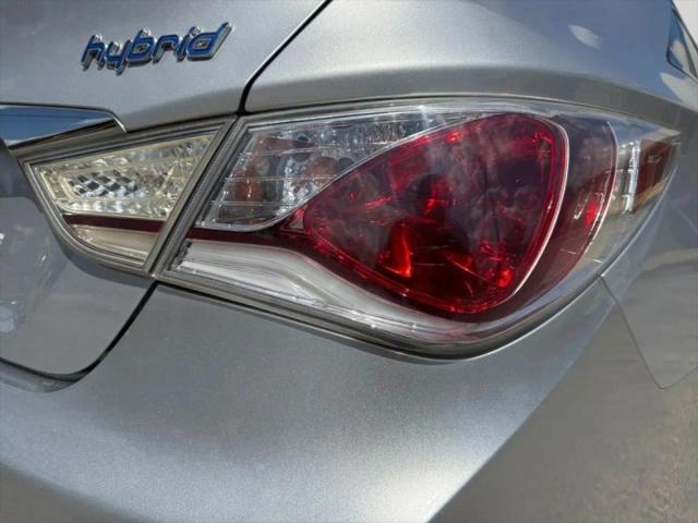 2012 Hyundai Sonata Hybrid Base