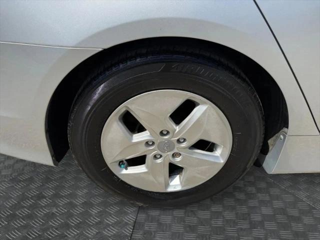2012 Hyundai Sonata Hybrid Base