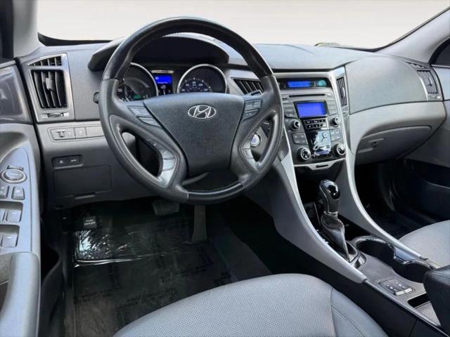 2012 Hyundai Sonata Hybrid Base