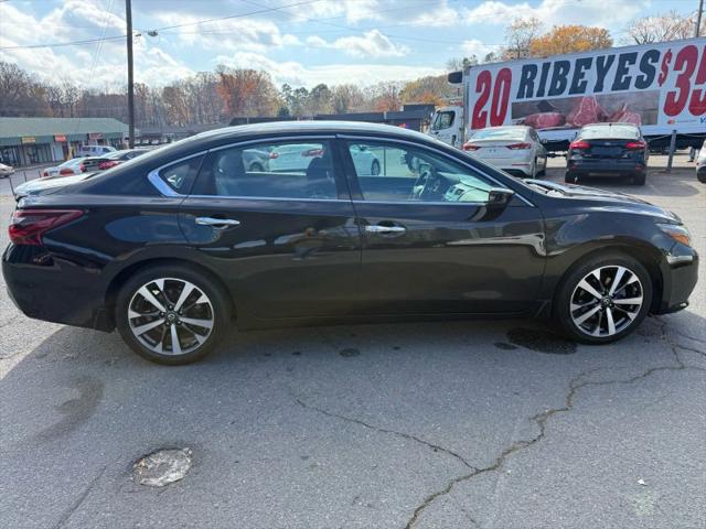2017 Nissan Altima 2.5 SR